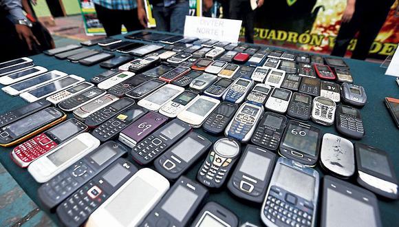 Carlos Basombrío: Bloquearán cinco millones de celulares pra fin de año
