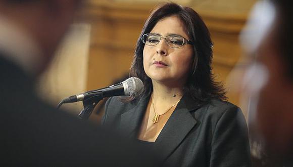 Comisión López Meneses recibió a premier Ana Jara en el Congreso. (Martin Pauca)