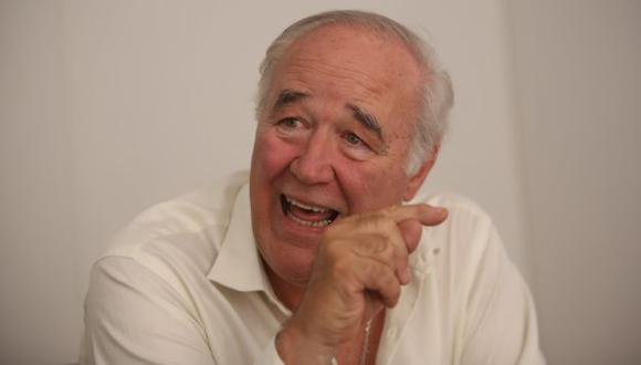 Congresista García Belaunde calificó de "torpeza" la decisión del gobierno. (Luis Centurión)