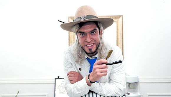 Pedro Barillas, barbero, podcaster y emprendedor venezolano que vive en el Perú.