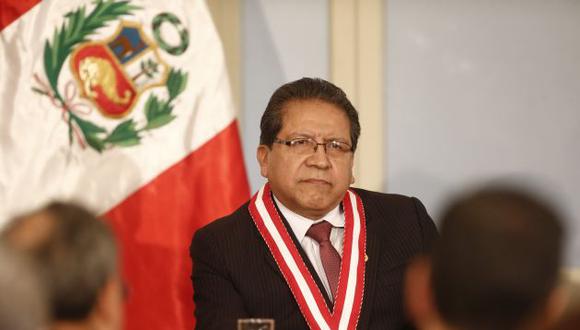 Fiscal de la Nación, Pablo Sánchez, se mostró indignado por la denuncia constitucional en su contra.