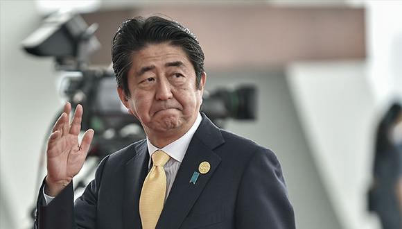 El ex primer ministro japonés Shinzo Abe fue atacado y quedó sangrando en un evento de campaña en la región de Nara el 8 de julio de 2022, informaron medios locales. (Foto: EFE)