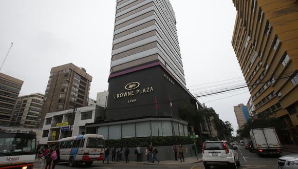 hotel crowne plaza
