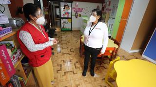 Ministra Silvia Loli supervisa jornada vacunación contra el COVID-19 a personal de primera línea en Huánuco
