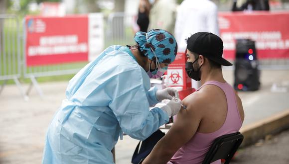 El Ministerio de Salud habilitó vacunatorios y puntos de descarte COVID-19 este fin de semana en todo Lima Metropolitana. (Foto: GEC)