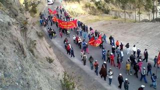 Radicales del Conare-Sutep bloquean otra vez la vía Los Libertadores