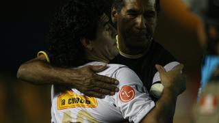Julio Meléndez: “Maradona nació con la pelota y lo demostró”