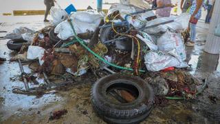 Recolectan 3 toneladas de residuos sólidos del fondo marino de Ancón durante jornada de limpieza