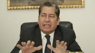 PJ prohíbe a exmagistrado del TC, Eloy Espinosa-Saldaña ejercer violencia económica o patrimonial contra su esposa
