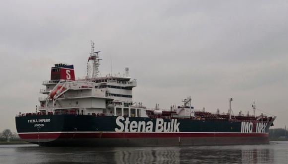 Stena Bulk ha emitido una declaración en la que el barco registrado en el Reino Unido, Stena Impero, fue abordado por pequeñas embarcaciones no identificadas y un helicóptero durante el tránsito del Estrecho de Ormuz. (Foto: AFP)