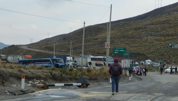 Se registran bloqueos este jueves en la Carretera Central. (Foto: Perú21)