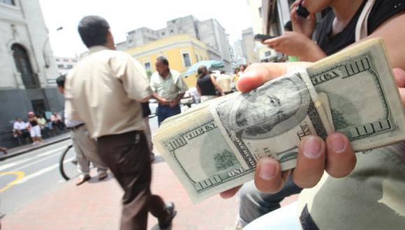 Moneda sigue en picada. (Fidel Carrillo)