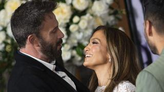 Jennifer Lopez: escenas llenas de amor en una cama protagonizadas con Ben Affleck para video de ‘Marry me’