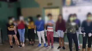 La Libertad: Dos adultos y 12 menores de edad son detenidos por asistir a quinceañero en Laredo
