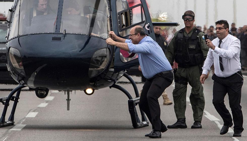 Wilson Witzel, gobernador de Río de Janeiro, no pudo ocultar su alegría luego que secuestrador fuera abatido. (Foto: EFE)