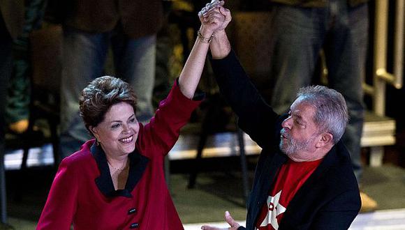 \"Si ofenden a Dilma nos están ofendiendo a cada uno de nosotros\", dijo Lula. (AFP)