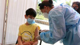 Ministro Cevallos supervisó la vacunación de niños y niñas de 5 a 11 años en el Campo de Marte