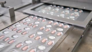 Pfizer confirma que su píldora contra el COVID-19 reduce las muertes en casi 90%