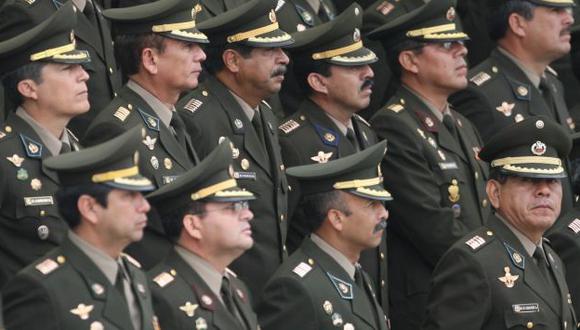 Militares esperan anuncio. (Perú21)