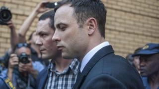 Oscar Pistorius irá 5 años a la cárcel por matar a su novia