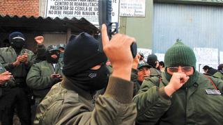 Bolivia: Policías toman Plaza de Armas tras choque con manifestantes