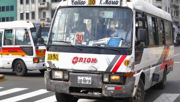 ¿Volverá? Habilitan buses de otras firmas para operar en Corredor Azul. (USI)