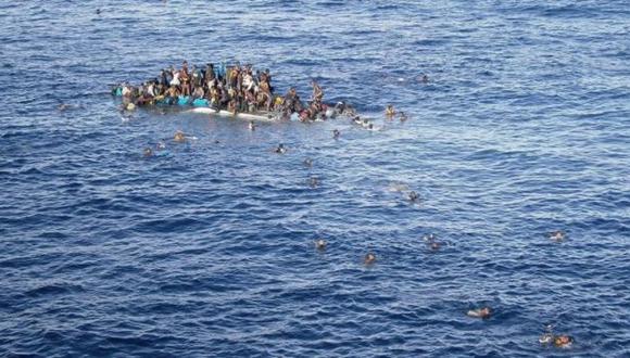 Al menos 4 muertos tras naufragio de barco que transportaba inmigrantes. (telam.com.ar)