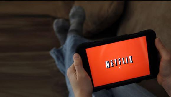 Netflix ya permite descargar su contenido y verlo sin internet. (AP)