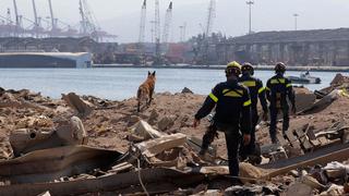 Socorristas recuperan cuerpos y buscan supervivientes entre los escombros en Beirut [FOTOS]