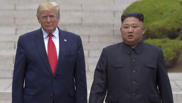 En su última cumbre improvisada en la frontera intercoreana a finales de junio, Trump y Kim pactaron reactivar el diálogo sobre la desnuclearización de Corea del Norte. (Foto: AP)