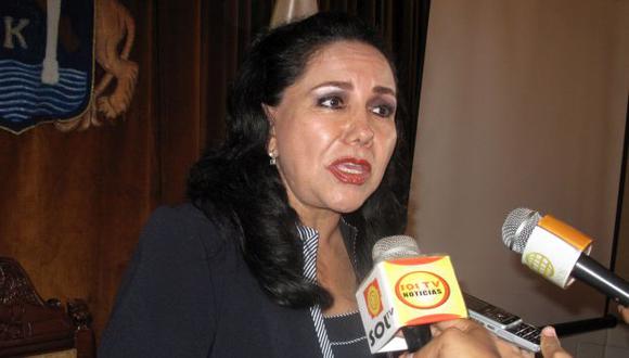 Gloria Montenegro pidió renovación en APP. (Perú21)