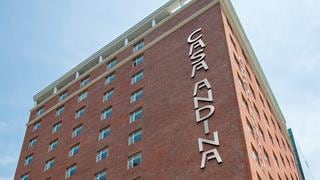 Cadena de hoteles ofrece hospedaje gratuito a funcionarios por COVID-19 | VIDEO