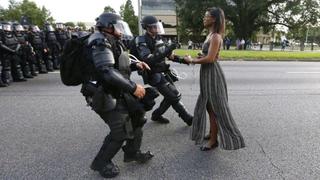La foto viral de esta mujer arrestada refleja la violencia racial en las calles de Estados Unidos