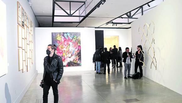 La muestra ubicada en el MAC Lima exhibe las obras de artistas que ganaron el premio entre los años 1998 y 2009.