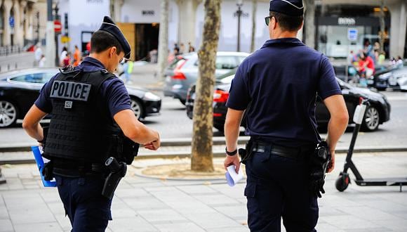 La policía francesa se encuentra tras los pasos del atacante. (Referencial/Getty Images)