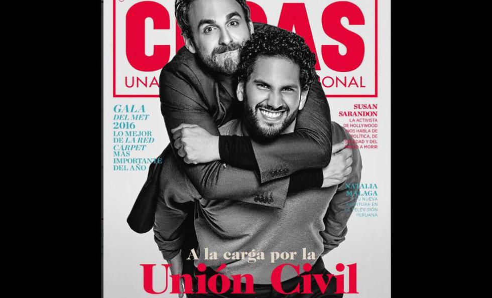 'Peluchín' en la portada de la revista Cosas con su pareja Sean Rico. (Revista Cosas)