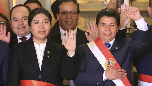 Pedro Castillo y la expremier Betssy Chávez son investigados por el golpe de Estado del 7 de diciembre del 2022. (EFE)