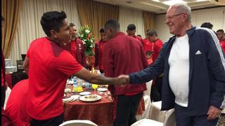 Selección peruana recibió la visita de PPK tras el partido contra Argentina [FOTOS]