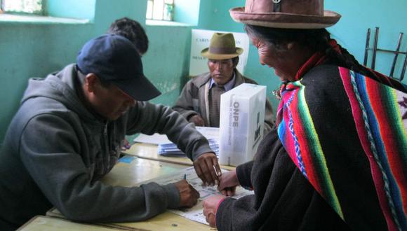 La primera mesa de sufragio se instaló en Puno a las 2:30 de la madrugada. (Foto referencial/GEC)