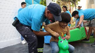 Voluntarios construyeron zona de juegos y aprendizaje para niños con discapacidad múltiple