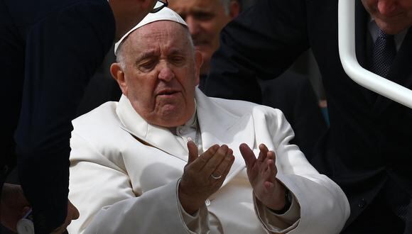 El papa Francisco sufre una infección respiratoria. (Foto:  Vincenzo PINTO / AFP)