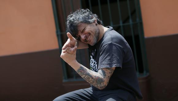 Julio Silva ‘Macha’ nació en Tingo María y en Lima, bebió del rock subterráneo. (FOTOS: MARIO ZAPATA NIETO / @PHOTO.GEC).