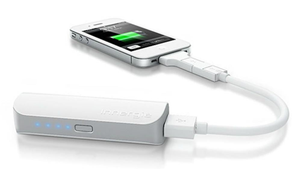 1.	Cargador portátil de bolsillo: Te permite cargar tu dispositivo sin tener la necesidad de guardar cables de repuesto. Tiene una batería pequeña. (Izzu)