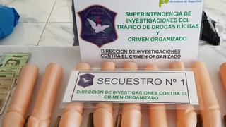 Argentina: Desarticulan banda de peruanos que distribuían droga escondida en penes de plástico [VIDEO]