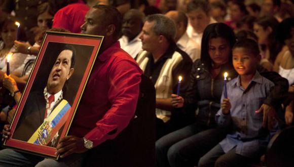 A COMO DÉ LUGAR. Hugo Chávez pretende regresar a Caracas pese a su delicada salud. (AP)