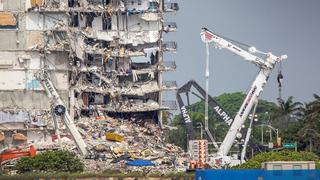 EE.UU.: Muertos en derrumbe en Florida suben a 24 y demolerán lo que quedó del edificio