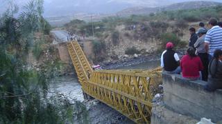 Puno: Huaico destruye puente y aísla a siete comunidades