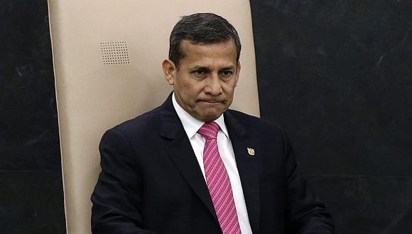 Ollanta Humala saca la cara por su esposa. (USI)