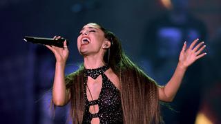 Ariana Grande confiesa estar muy enferma y podría suspender algunos conciertos 