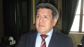 César Acuña contrató a 700 afiliados de su partido en comuna de Trujillo